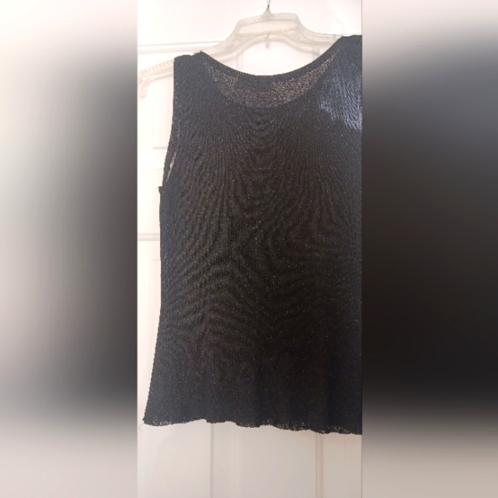 Sequined top - Picture 2 of 2
